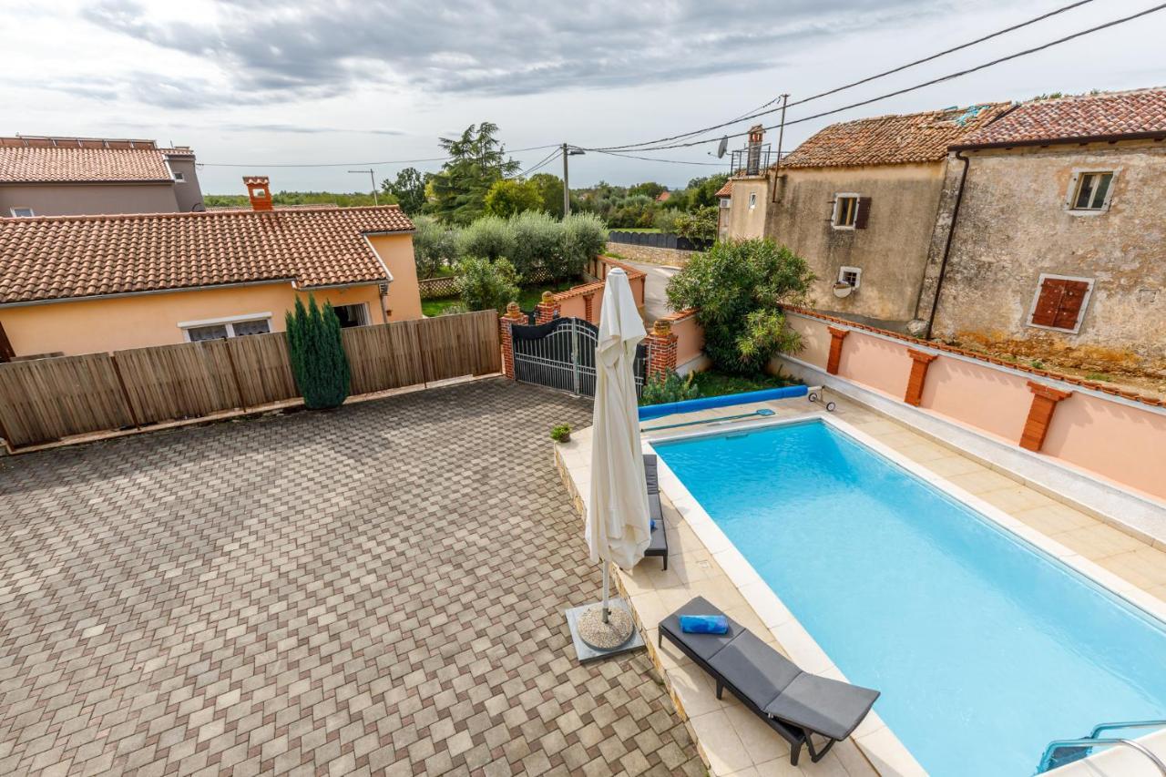 Ferienhaus Sascha In Poreč Exteriér fotografie